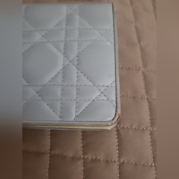 Lady DIOR Cloud Blue Cannage leather wallet - Picture 2 of 8